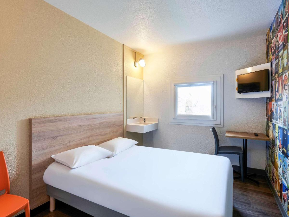 Hotelf1 Antibes Sophia Antipolis ヴァロリス エクステリア 写真